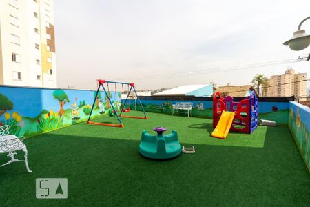 Apartamento para alugar com 50m², 2 quartos e 1 vaga Apartamento para alugar com 50m², 2 quartos e 1 vagaÁrea Comum - Playground