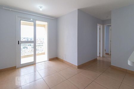 Sala de apartamento para alugar com 2 quartos, 50m² em Quitaúna, Osasco