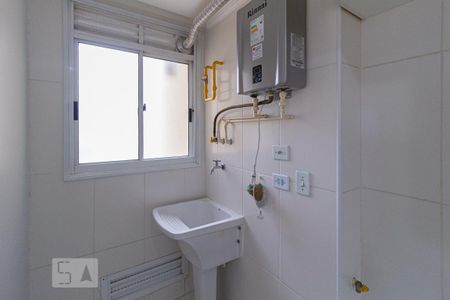 Apartamento para alugar com 50m², 2 quartos e 1 vaga Apartamento para alugar com 50m², 2 quartos e 1 vagaCozinha e Área de Serviço