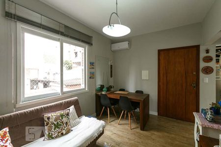 Sala de apartamento para alugar com 1 quarto, 39m² em Menino Deus, Porto Alegre