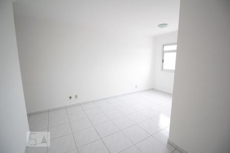 Sala de apartamento para alugar com 2 quartos, 58m² em Jardim Shangai, Jundiaí