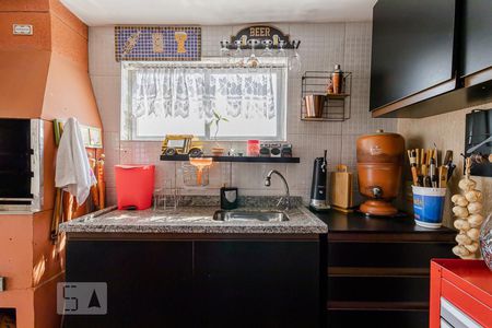 Apartamento à venda com 160m², 3 quartos e 3 vagasChurrasqueira