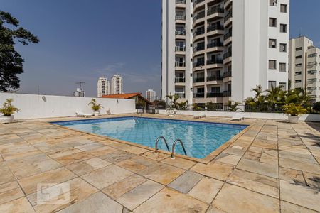 Apartamento à venda com 160m², 3 quartos e 3 vagasPiscina