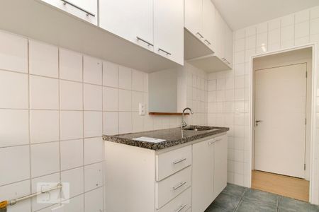 Cozinha de apartamento à venda com 2 quartos, 48m² em Fazenda Morumbi, São Paulo