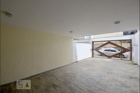 Casa à venda com 200m², 4 quartos e 4 vagasGaragem