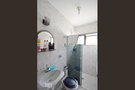 Casa à venda com 200m², 4 quartos e 4 vagasSuite Quarto 4