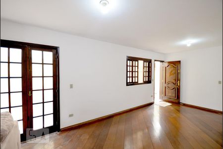 Sala de casa à venda com 4 quartos, 200m² em Bosque da Saúde, São Paulo