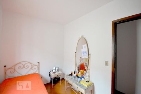 Casa à venda com 200m², 4 quartos e 4 vagasQuarto 3