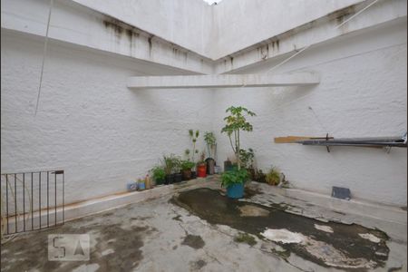 Casa à venda com 200m², 4 quartos e 4 vagasQuintal