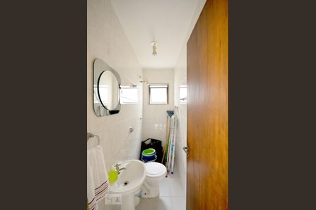 Casa à venda com 200m², 4 quartos e 4 vagasBanheiro de Serviço