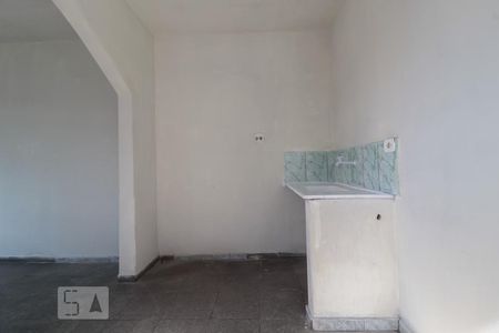 Cozinha  de casa para alugar com 1 quarto, 25m² em Cidade Antônio Estêvão de Carvalho, São Paulo