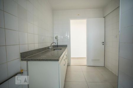 Cozinha de apartamento para alugar com 3 quartos, 74m² em Jardim Oriental, São Paulo