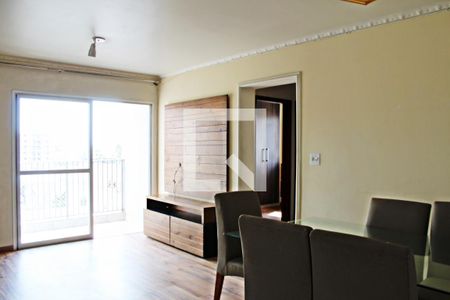 Sala de apartamento para alugar com 2 quartos, 72m² em Itaquera, São Paulo