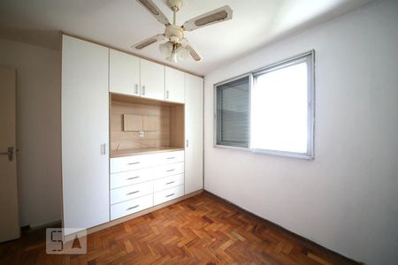 Apartamento para alugar com 75m², 3 quartos e 1 vagaQuarto 2