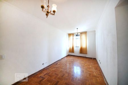 Sala de apartamento para alugar com 3 quartos, 75m² em Vila São Paulo, São Paulo