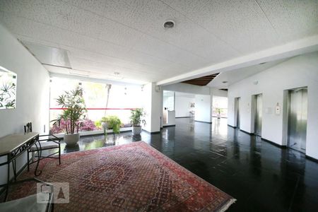 Apartamento para alugar com 75m², 3 quartos e 1 vagaHall de Entrada 