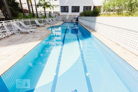 Apartamento para alugar com 30m², 1 quarto e 1 vagaPiscina