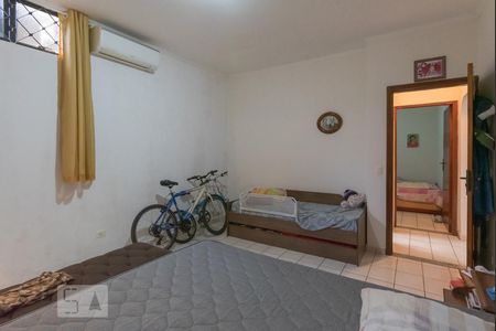 Suíte de casa à venda com 2 quartos, 200m² em Vila Anhangüera, Campinas