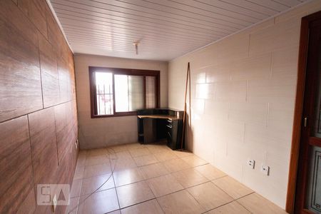 Sala de casa à venda com 3 quartos, 140m² em Guajuviras, Canoas
