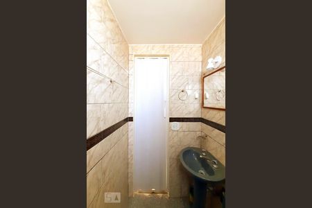 Apartamento à venda com 70m², 2 quartos e 1 vaga Apartamento à venda com 70m², 2 quartos e 1 vagaBanheiro Social