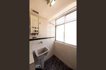 Apartamento à venda com 70m², 2 quartos e 1 vaga Apartamento à venda com 70m², 2 quartos e 1 vagaÁrea de Serviço