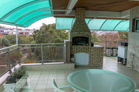 Apartamento à venda com 380m², 4 quartos e 3 vagasVaranda