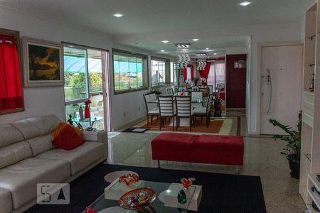 Apartamento à venda com 380m², 4 quartos e 3 vagasSala