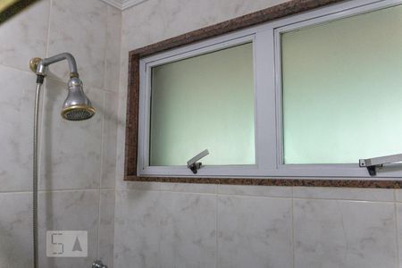 Apartamento à venda com 380m², 4 quartos e 3 vagasBanheiro social e da suite 1 