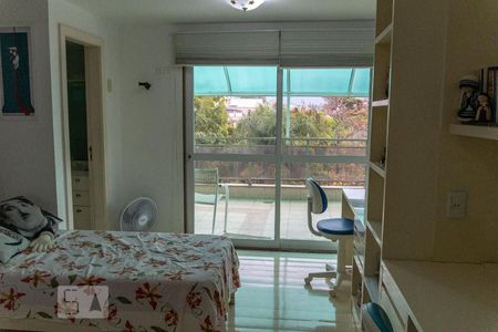 Apartamento à venda com 380m², 4 quartos e 3 vagasSuíte 3