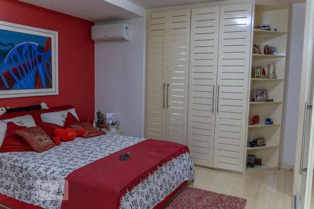 Apartamento à venda com 380m², 4 quartos e 3 vagasSuíte 4 