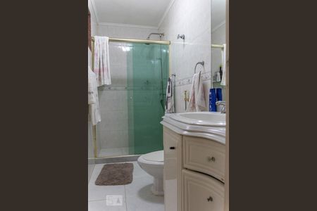 Apartamento à venda com 380m², 4 quartos e 3 vagasBanheiro da Suíte 2