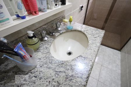 Casa à venda com 220m², 3 quartos e 5 vagasBanheiro