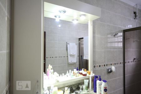 Casa à venda com 220m², 3 quartos e 5 vagasSuíte 