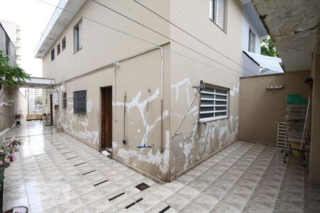 Casa à venda com 220m², 3 quartos e 5 vagasQuintal