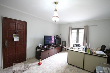 Sala de casa à venda com 3 quartos, 220m² em Bosque da Saúde, São Paulo