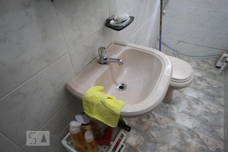 Casa à venda com 220m², 3 quartos e 5 vagasLavabo