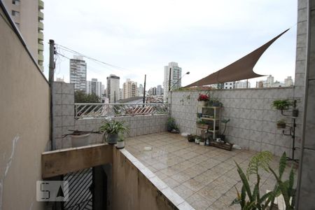 Casa à venda com 220m², 3 quartos e 5 vagasQuintal