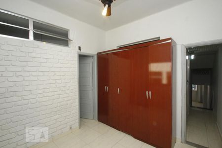 Apartamento à venda com 40m², 1 quarto e sem vagaQuarto