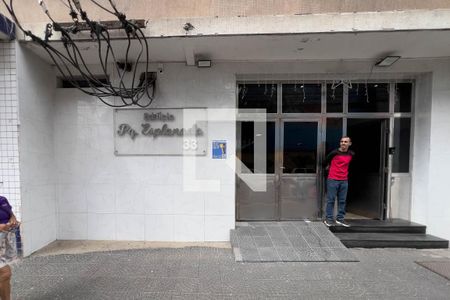 Studio para alugar com 40m², 1 quarto e sem vaga Studio para alugar com 40m², 1 quarto e sem vagaEntrada