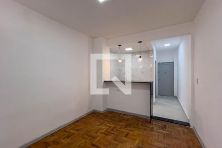 Sala de kitnet/studio para alugar com 1 quarto, 40m² em Liberdade, São Paulo