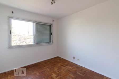 Apartamento à venda com 110m², 3 quartos e 1 vagaQuarto 2
