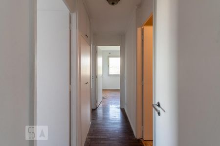 Apartamento à venda com 110m², 3 quartos e 1 vagaCorredor