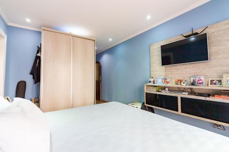 Casa à venda com 250m², 3 quartos e 4 vagasSuíte 