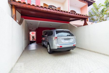 Casa à venda com 250m², 3 quartos e 4 vagasGaragem