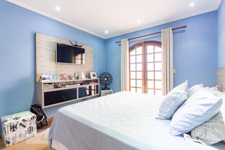 Casa à venda com 250m², 3 quartos e 4 vagasSuíte 