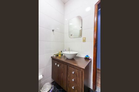 Casa à venda com 250m², 3 quartos e 4 vagasBanheiro