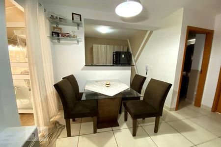 Sala de Jantar de apartamento para alugar com 2 quartos, 50m² em Santo André, São Leopoldo