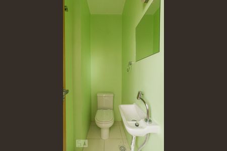 Apartamento à venda com 126m², 2 quartos e sem vagaBanheiro de Serviço