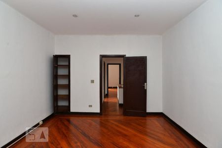 Suíte de casa para alugar com 3 quartos, 190m² em Água Branca, São Paulo