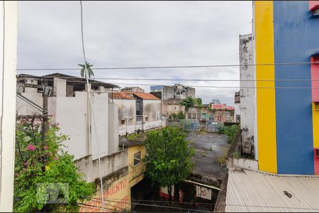 Vista do Quarto de apartamento para alugar com 1 quarto, 40m² em Dois de Julho, Salvador